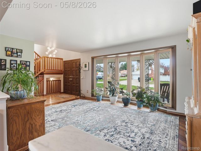 20145 Scarlet Court, Clinton Charter Township, MI 48036