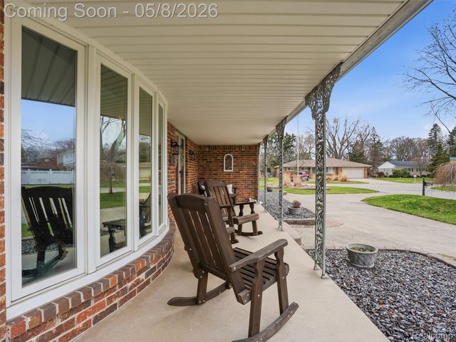 20145 Scarlet Court, Clinton Charter Township, MI 48036