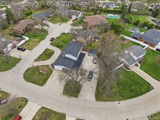 20145 Scarlet Court, Clinton Charter Township, MI 48036