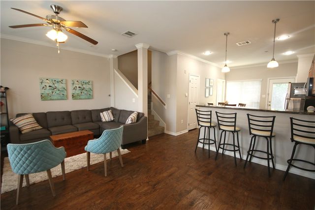305 Holleman Drive E 1504, College Station, TX 77840