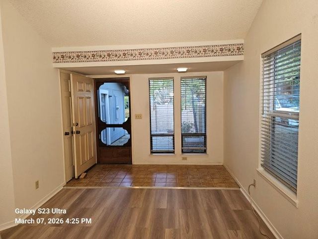 3088 Emerald Ct, Cameron Park, CA 95682