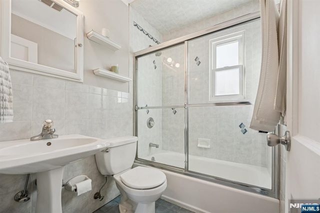 364 Westfield Avenue, Ridgewood, NJ 07450