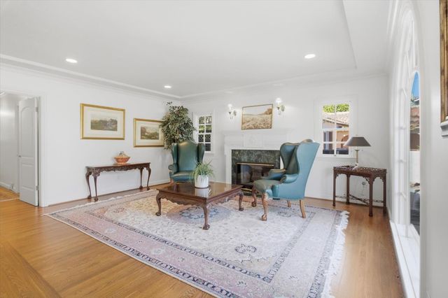 883 Riverside Drive, San Jose, CA 95125