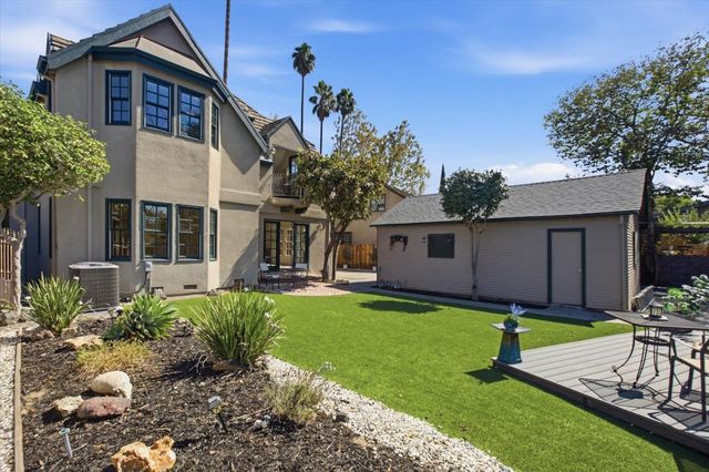 883 Riverside Drive, San Jose, CA 95125