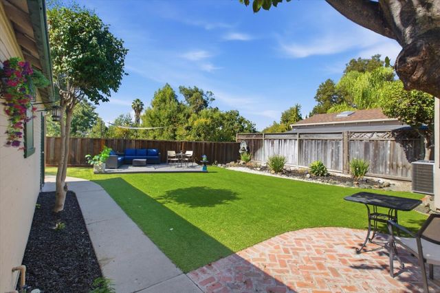 883 Riverside Drive, San Jose, CA 95125