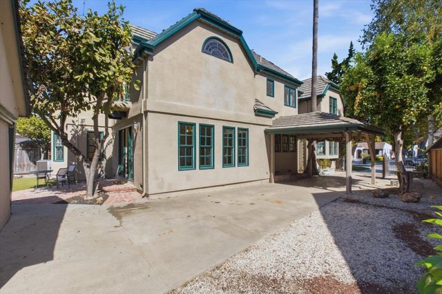883 Riverside Drive, San Jose, CA 95125