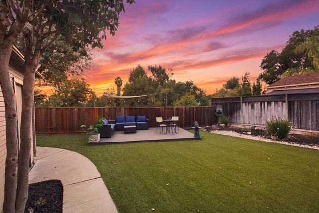 883 Riverside Drive, San Jose, CA 95125