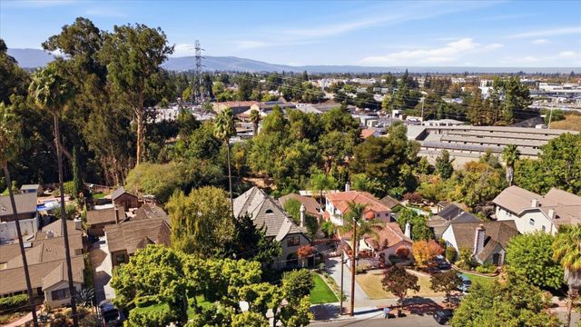 883 Riverside Drive, San Jose, CA 95125