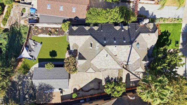 883 Riverside Drive, San Jose, CA 95125
