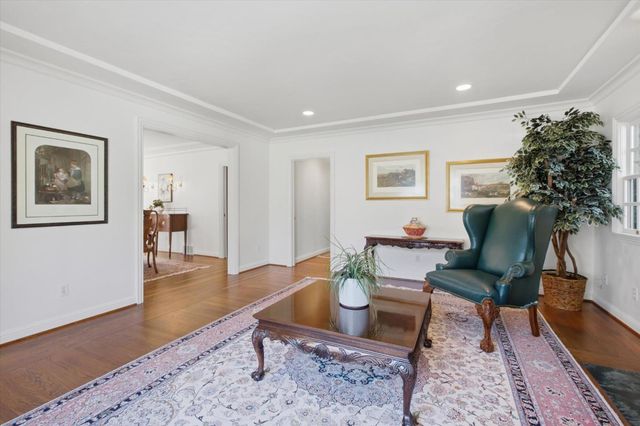 883 Riverside Drive, San Jose, CA 95125