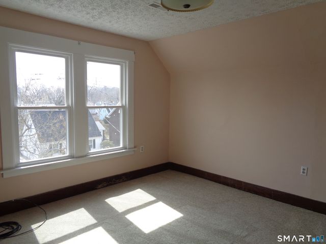 58 Stuyvesant Avenue 3, New Haven, CT 06512