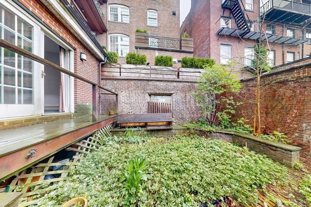 37 Mt Vernon St 1, Boston, MA 02108