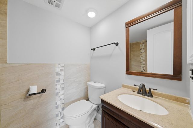 18205 HART Drive 3A, Homewood, IL 60430