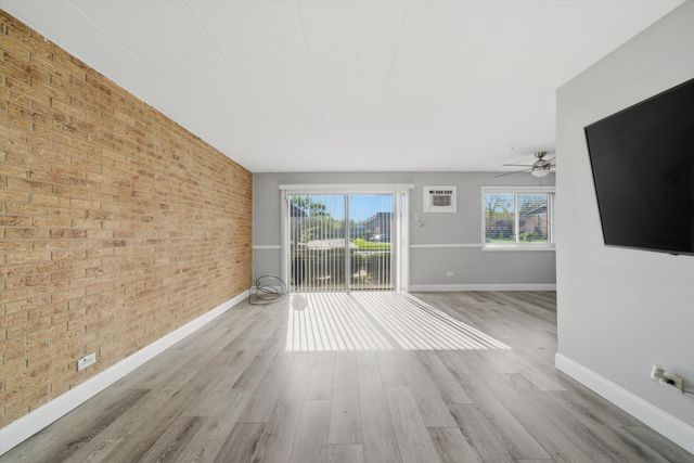 18205 HART Drive 3A, Homewood, IL 60430