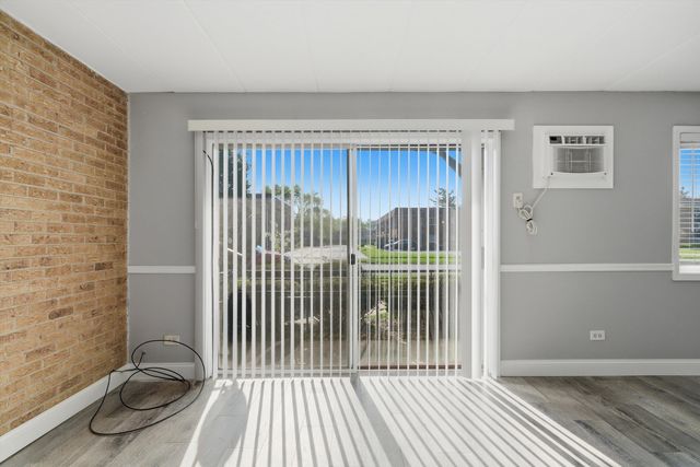 18205 HART Drive 3A, Homewood, IL 60430
