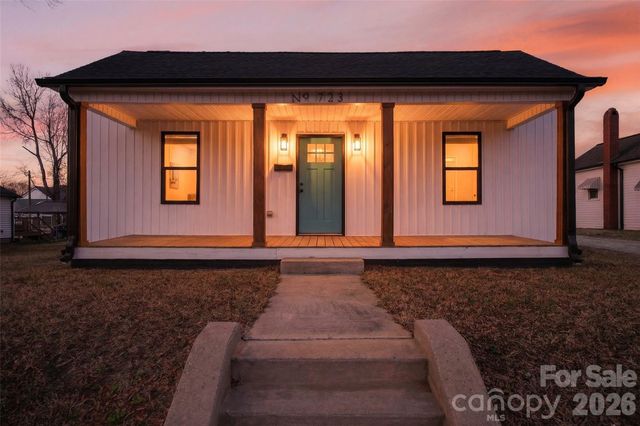 723 Dale Earnhardt Boulevard, Kannapolis, NC 28081