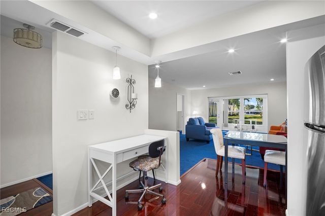 8608 Granada CT, Fort Myers, FL 33907