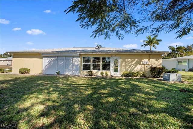 8608 Granada CT, Fort Myers, FL 33907
