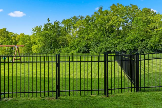 2093 Carnegie Drive, Shelbyville, KY 40065