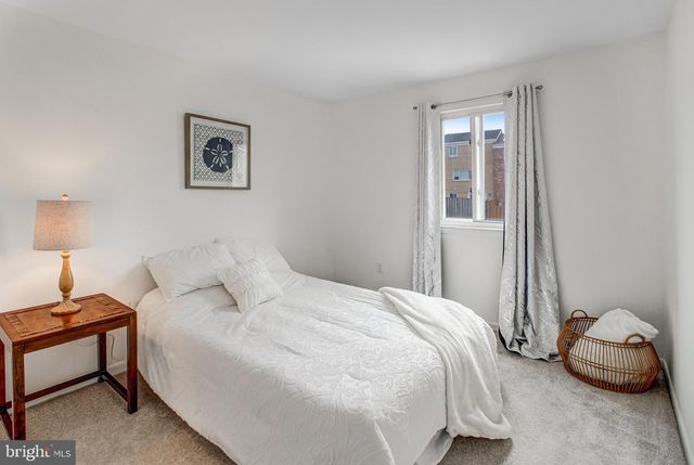 7417 RHONDDA DR, Lorton, VA 22079