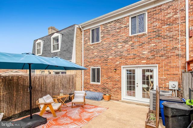 7417 RHONDDA DR, Lorton, VA 22079