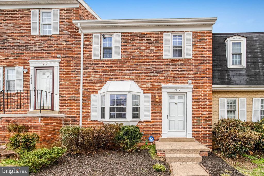 7417 RHONDDA DR, Lorton, VA 22079