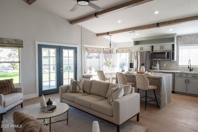 417 S BONITO Drive, Gilbert, AZ 85233