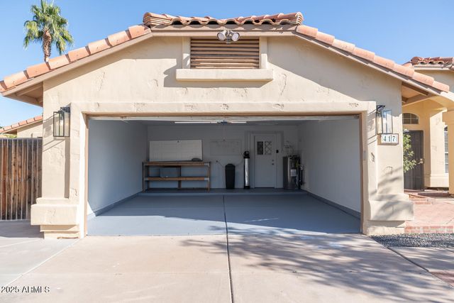 417 S BONITO Drive, Gilbert, AZ 85233