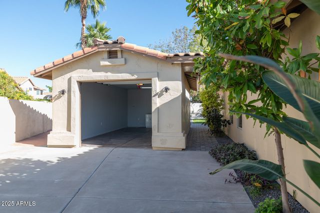 417 S BONITO Drive, Gilbert, AZ 85233