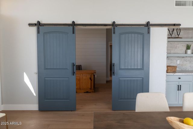 417 S BONITO Drive, Gilbert, AZ 85233