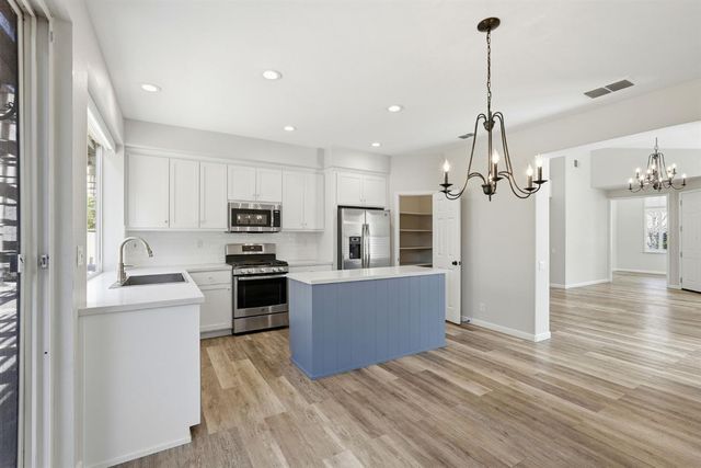 4060 Ironwood Dr, El Dorado Hills, CA 95762