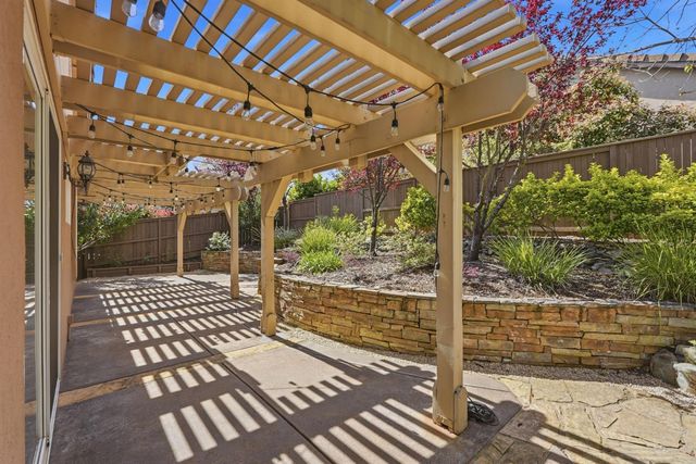 4060 Ironwood Dr, El Dorado Hills, CA 95762