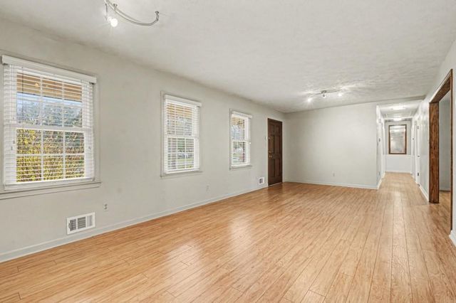 2904 Williams Place, Snellville, GA 30078