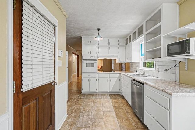 2904 Williams Place, Snellville, GA 30078