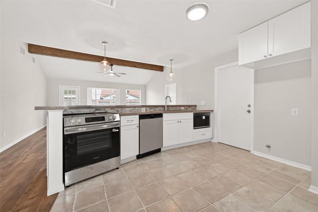 1802 Terrence Drive, Stafford, TX 77477