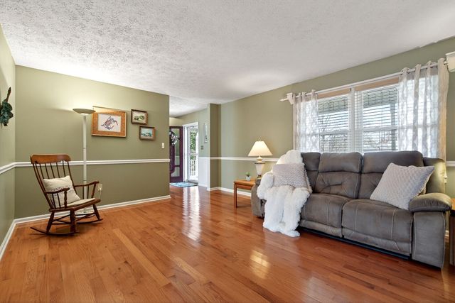 653 Ponder Ln, Smithville, TN 37166