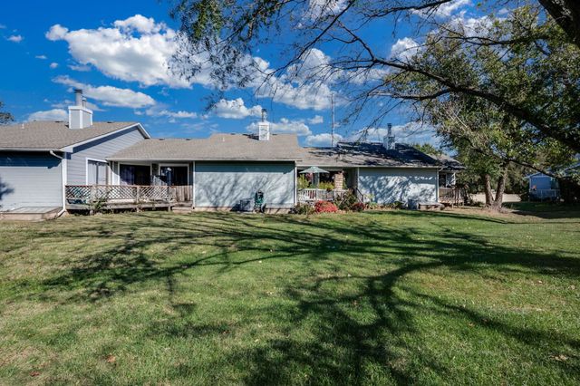 301 S Rock Rd Apt 67, Derby, KS 67037