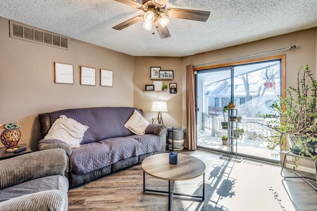 301 S Rock Rd Apt 67, Derby, KS 67037