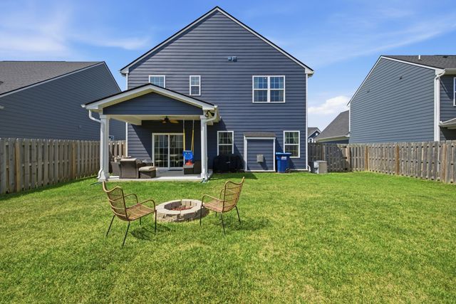 6563 Palm Warbler Dr, Murfreesboro, TN 37128
