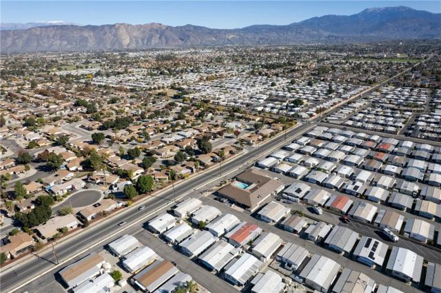 1895 W Devonshire 85, Hemet, CA 92545