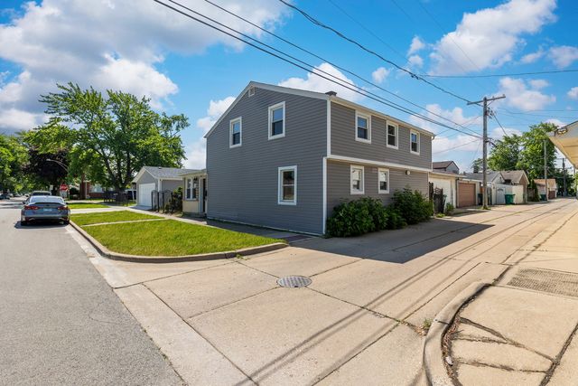 4900 S Laramie Avenue, Chicago, IL 60638