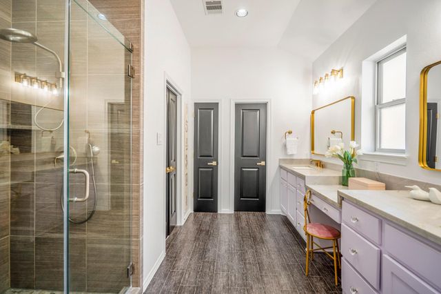 39 Beacons Light Place, Tomball, TX 77375