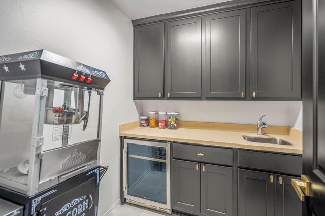 39 Beacons Light Place, Tomball, TX 77375