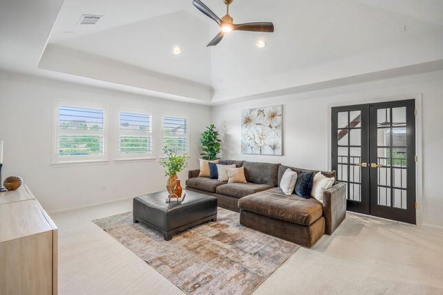 39 Beacons Light Place, Tomball, TX 77375