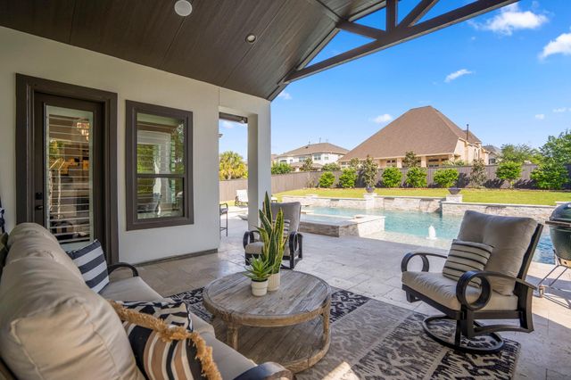 39 Beacons Light Place, Tomball, TX 77375