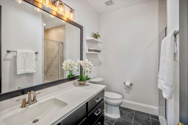 39 Beacons Light Place, Tomball, TX 77375