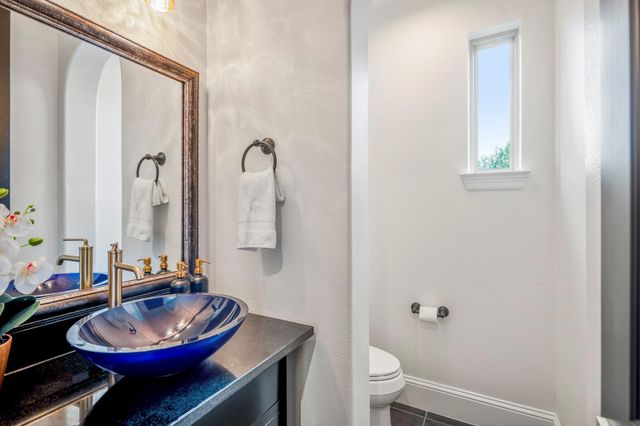 39 Beacons Light Place, Tomball, TX 77375