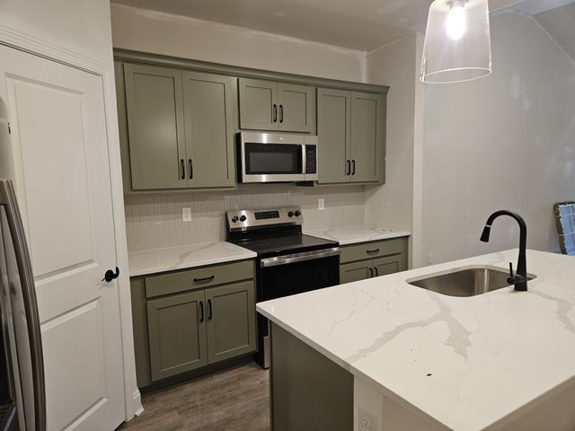 416 W Stonehaus Crossing, Antioch, TN 37013