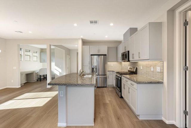 51578 Golden Eagle Drive, Indio, CA 92201