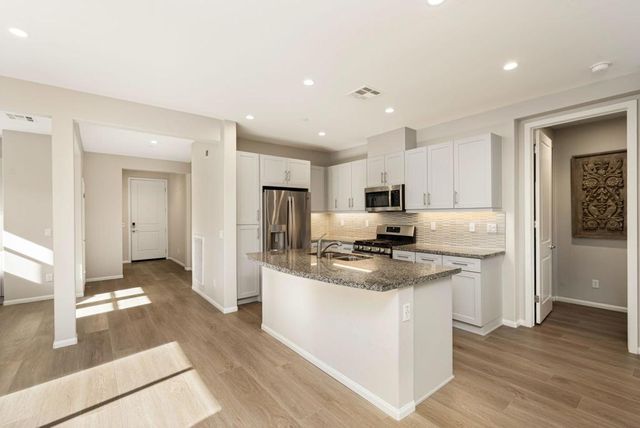 51578 Golden Eagle Drive, Indio, CA 92201